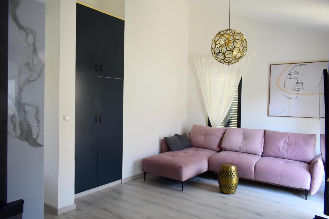Apartmani Lavin Malinska Exterior photo